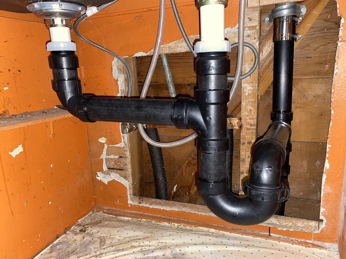 Professional Pipe Bursting equipment and tools on the job in Lealman